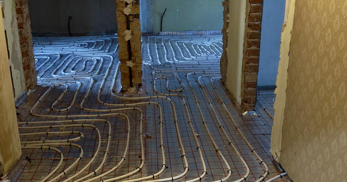 General contractor discussing custom home plans with a homeowner